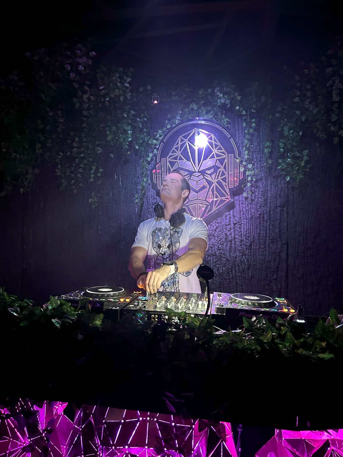 Dj compressed