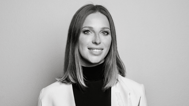 Beatrice Deliperi, CEO of Deltatax, leading financial innovation, guiding U.S. businesses and global investors with expertise and strategy.