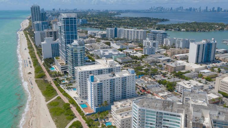 Miami’s Housing Market Faces Uncertainty: What Buyers and Renters Need to Know in 2025