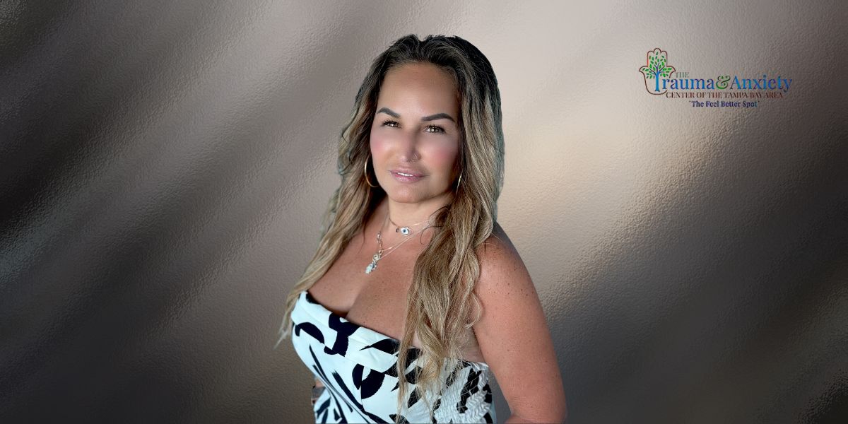Dr. Danelle Devi Hollenbeck: Innovative Trauma And Anxiety Treatment And Couples Therapy In Tampa Bay