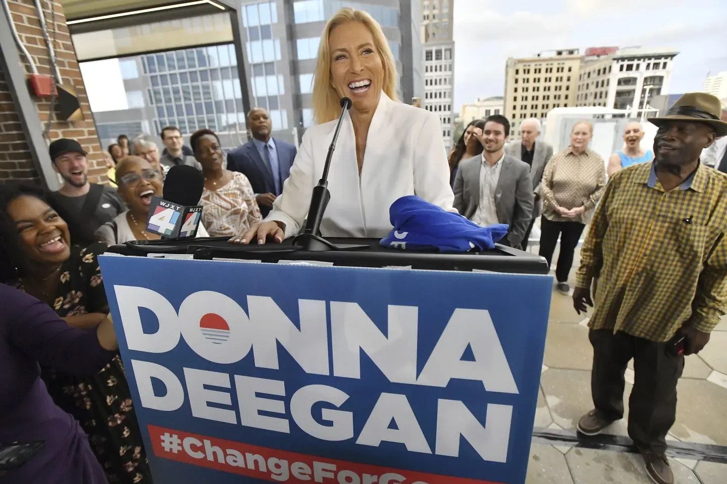 Donna