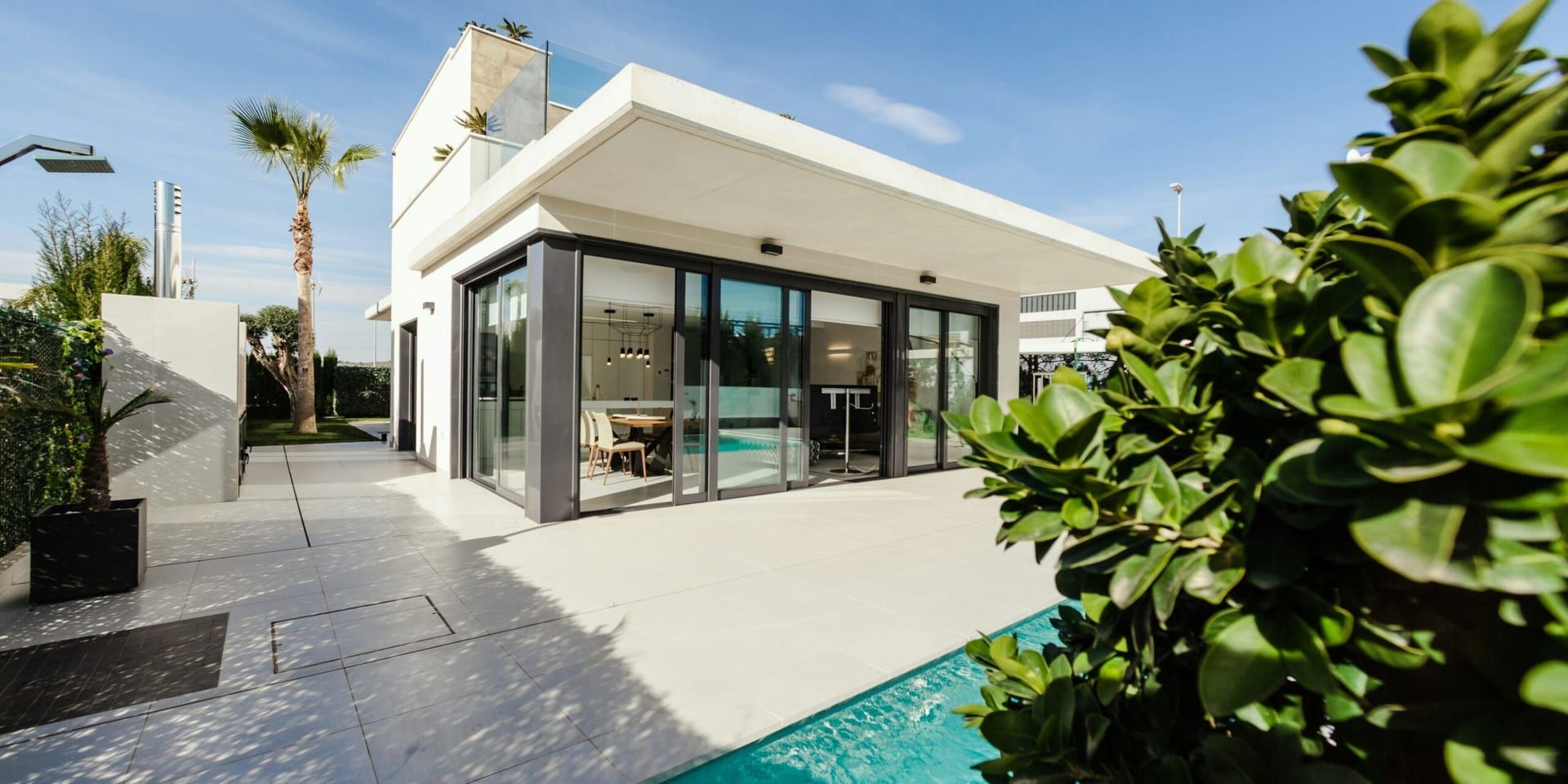 Miami Beach Sees Major Rise in Luxury Real Estate Sales Amid Post-Pandemic Boom