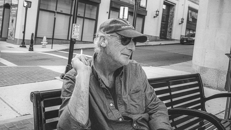 Legendary Actor Robert Redford Dies at 89, Film Community Reflects on Legacy