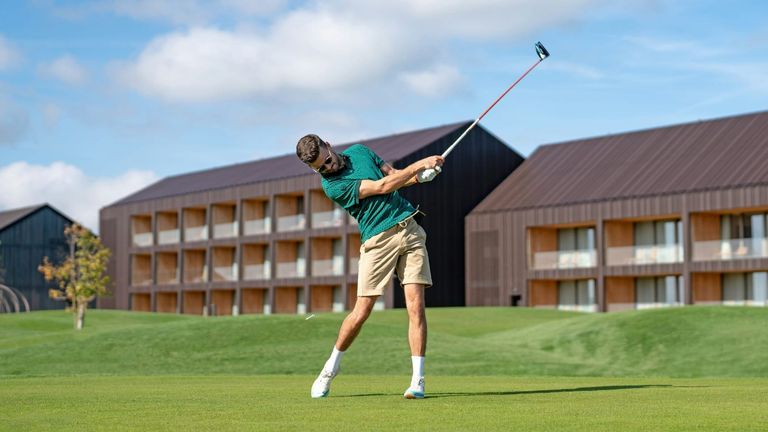 US Open Golf Championship Begins at Oakmont