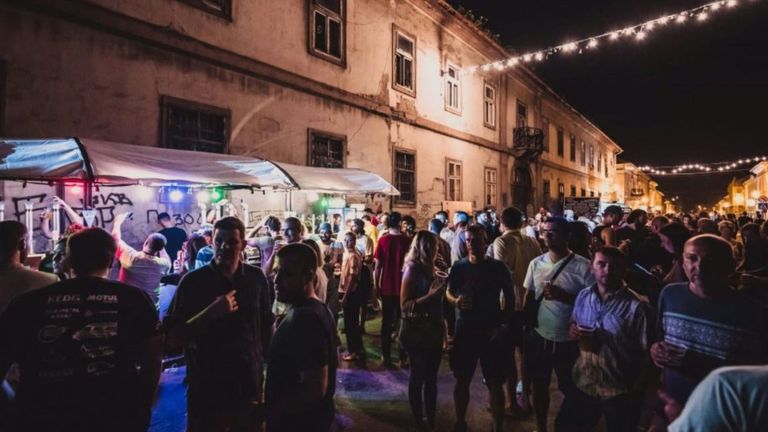 Miami’s Halloween 2025 Celebrations: A Citywide Bash with Music, Haunted Houses, and Block Parties