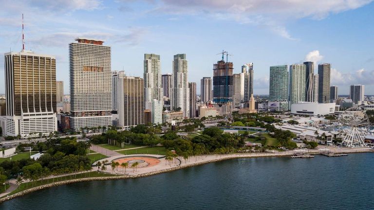 Mia Miami Skyline Mjo 3