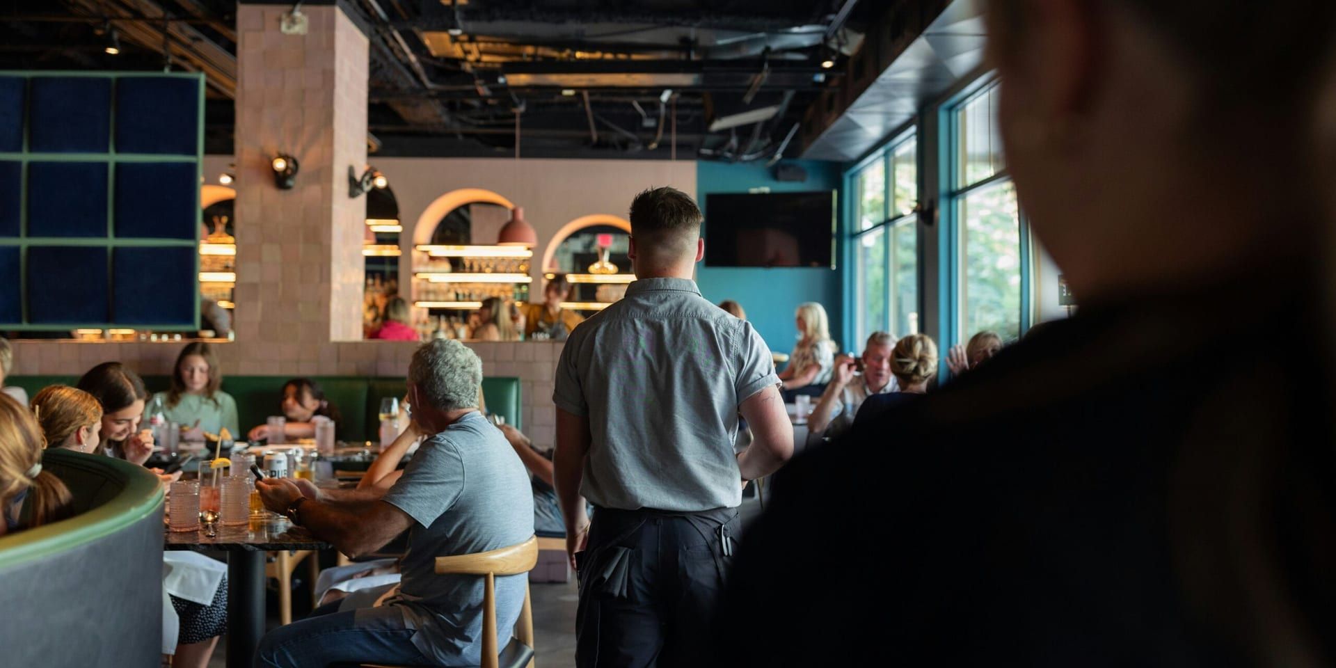 Miami Restaurant Scene Faces Summer Closures Amid Heat Wave and Shift in Tourist Patterns