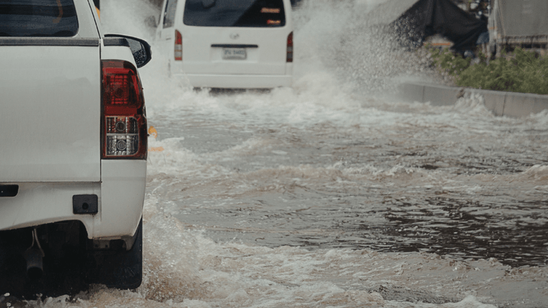 Severe Weather System Impacts Florida, Causing Flooding and Disruptions Across Miami Area